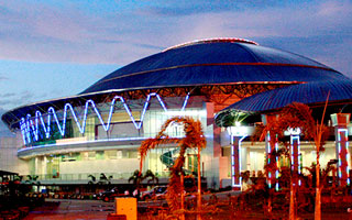 Gem & jewelry emporium (night view)